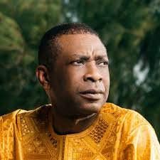 Développement communautaire au Sénégal : Youssou Ndour inaugure un forage pour améliorer l’approvisionnement en eau de son village de Poufoune.