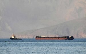 34 pétroliers soupçonnés de contrebande de carburant pour la Russie et l’Iran sont immatriculés aux Îles Cook.