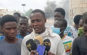 Kaffrine : les étudiants de l’USSEIN en colère réclament leurs bourses et l’achèvement des travaux.