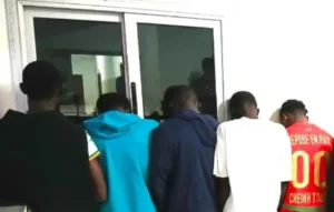 « Pikine-Guédiawaye : l’enquête dévoile le mode opératoire numérique des douze prévenus dans l’affaire de mœurs »