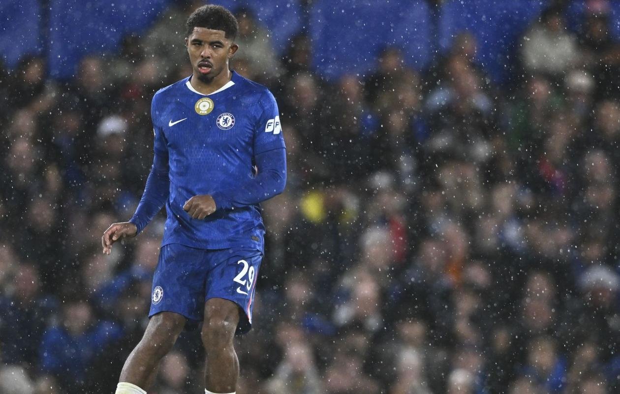 Royaume-Uni : enquête policière après des propos racistes ciblant des joueurs de football