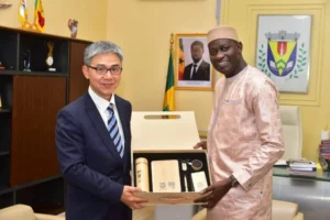 Dakar : la Chine s’engage à renouveler l’équipement du parcours sportif de la Corniche Ouest