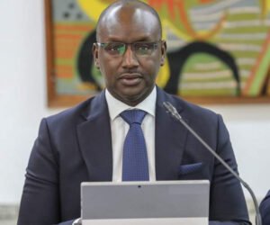 Affaire des « emprunts non divulgués » : Cheikh Tidiane Dièye accuse le Financial Times de désinformation