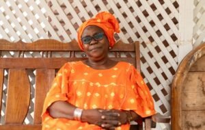 Awa Fall Diop, lauréate du prix Anne Klein Prize 2026 : « Nous sommes à “bon”, nous devons aller à “mieux” »