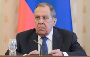 Interview de Sergueï Lavrov à la TV publique française : l’ambassadeur d’Ukraine dénonce une “tribune offerte à un criminel de guerre”