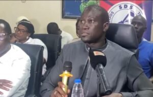 SDS : le Dr Manga alerte sur la crise universitaire et suggère des pistes de sortie