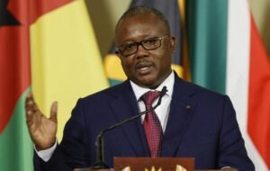 « Gabon : l’ex-président bissau-guinéen Umaro Sissoco Embaló aperçu à Libreville »