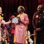 Baaba Maal célèbre 40 ans de carrière : un hommage exceptionnel à Oslo en présence de la famille royale.