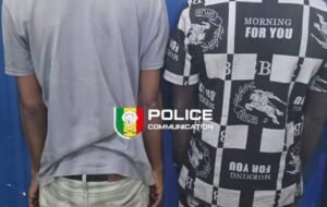 Sicap Mbao : deux clients interpellés avec du kush lors d’un contrôle de police dans un bar