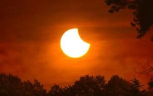 Éclipse solaire du 12 août : à quelle heure et où l’observer au Sénégal ?