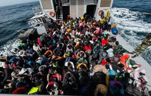Migration : plus de 160 personnes secourues au large de la Mauritanie, principalement des Sénégalais