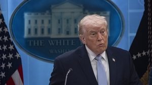 Offensive américaine : Trump durcit le ton, l’Iran promet une riposte « écrasante »