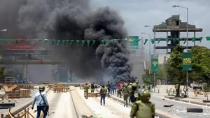« La paix ne vient pas avec les armes » : un ancien Premier ministre tanzanien interpelle le pouvoir