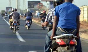 Diamalaye : un conducteur de « Thiak-Thiak » interpellé pour des soupçons de complicité avec des agresseurs