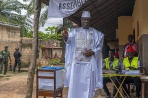 Réforme constitutionnelle : le « OUI » s’impose en Guinée-Bissau, les appels au dialogue se multiplient