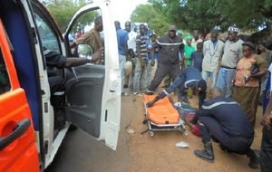 Accident à Potou : un enseignant et son ami décèdent dans une collision