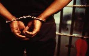Thiès : deux ans de prison pour un jeune électricien après des violences sur un septuagénaire dans un bus